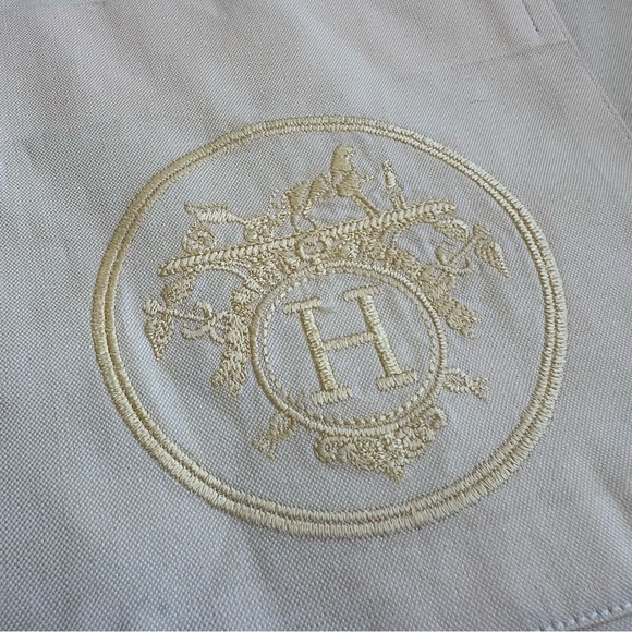 Authentic vintage Hermes dress shirt embroidered pocket logo size 41-16 “AS IS” - Picture 2 of 11